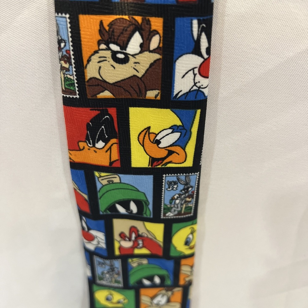 Vintage 1997 Looney Tunes Stamp Collection Men's 90s Cartoon Silk Tie unique 21 - Picture 2 of 6